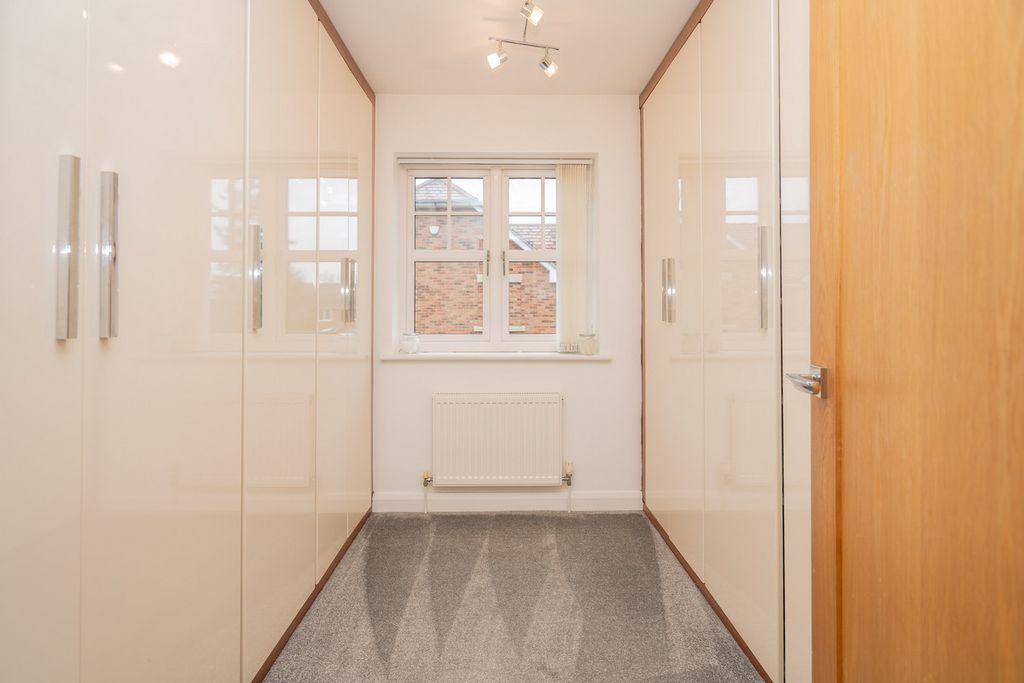 Additional image 23 of 4 bed detached house for saleCedar Court, Newport Pagnell, Milton Keynes MK14