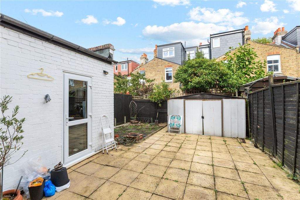 Property photo 2 of 12 Picture No. 08