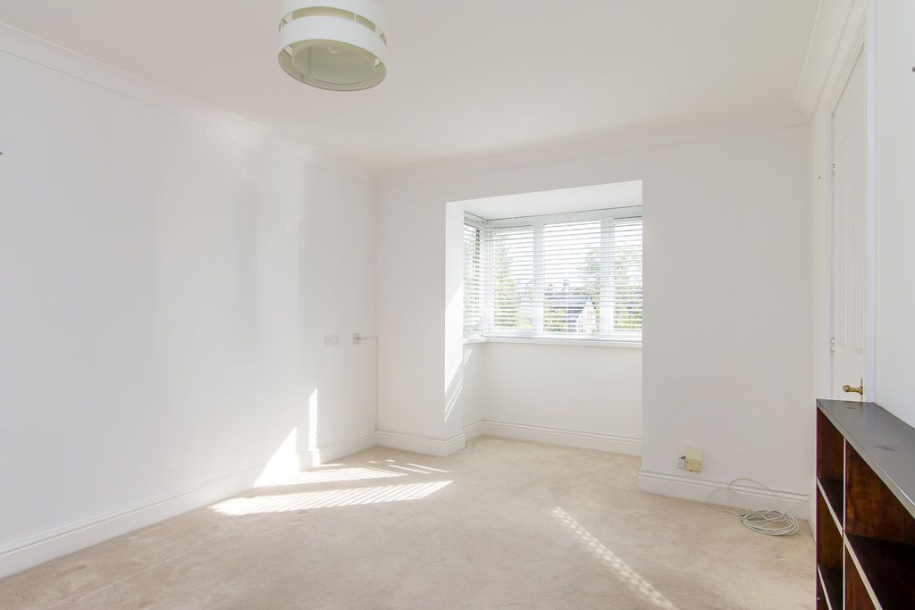 Property photo 2 of 14 Photo 6