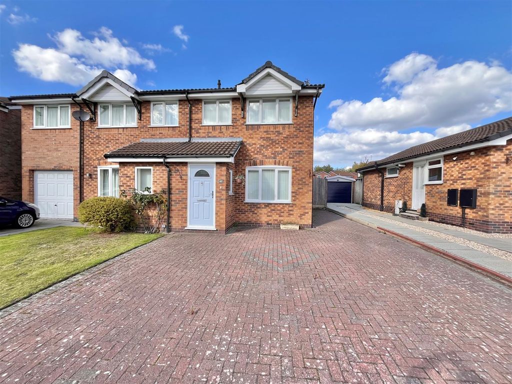 Property photo 1 of 15