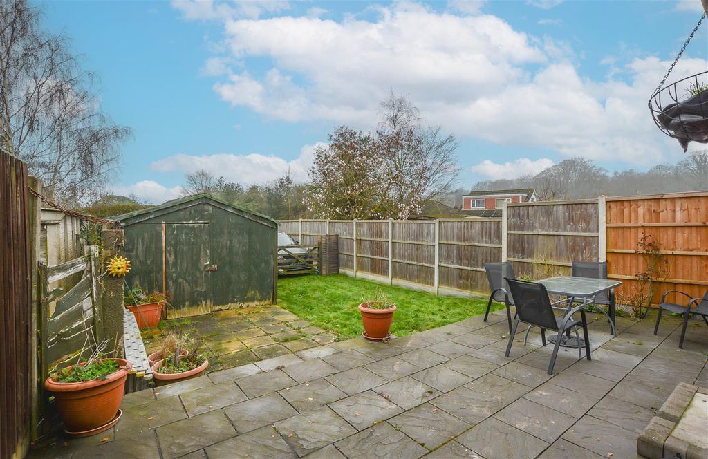 Additional image 12 of 3 bed semi-detached house for saleMeadows Close, Ingrave, Brentwood CM13