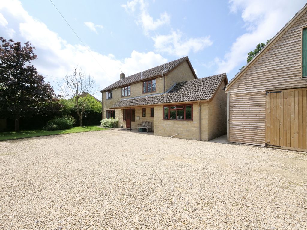Property photo 3 of 29