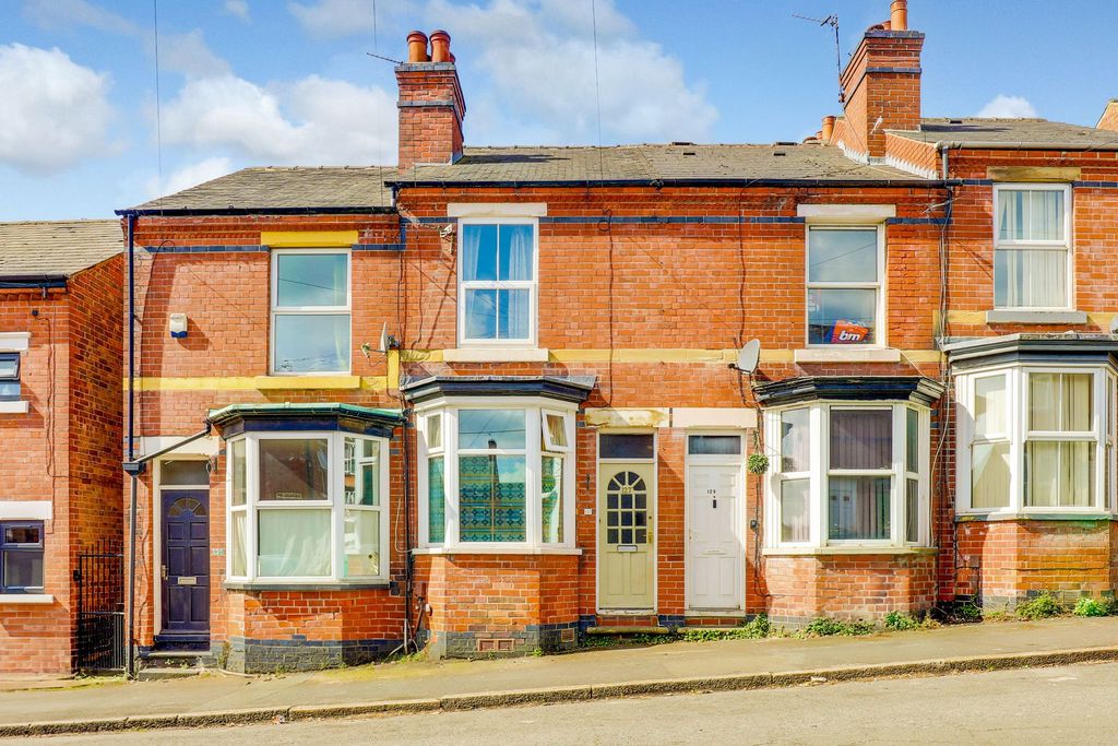 Property photo 1 of 16