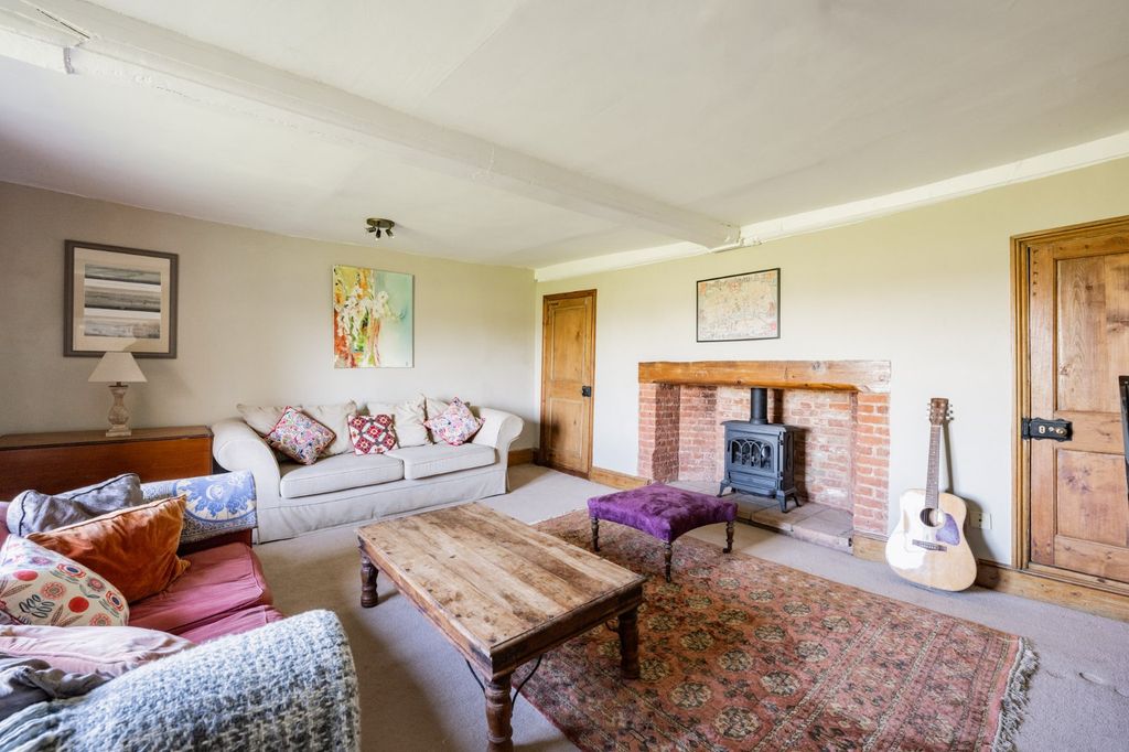 Property photo 3 of 32 Picture No. 81