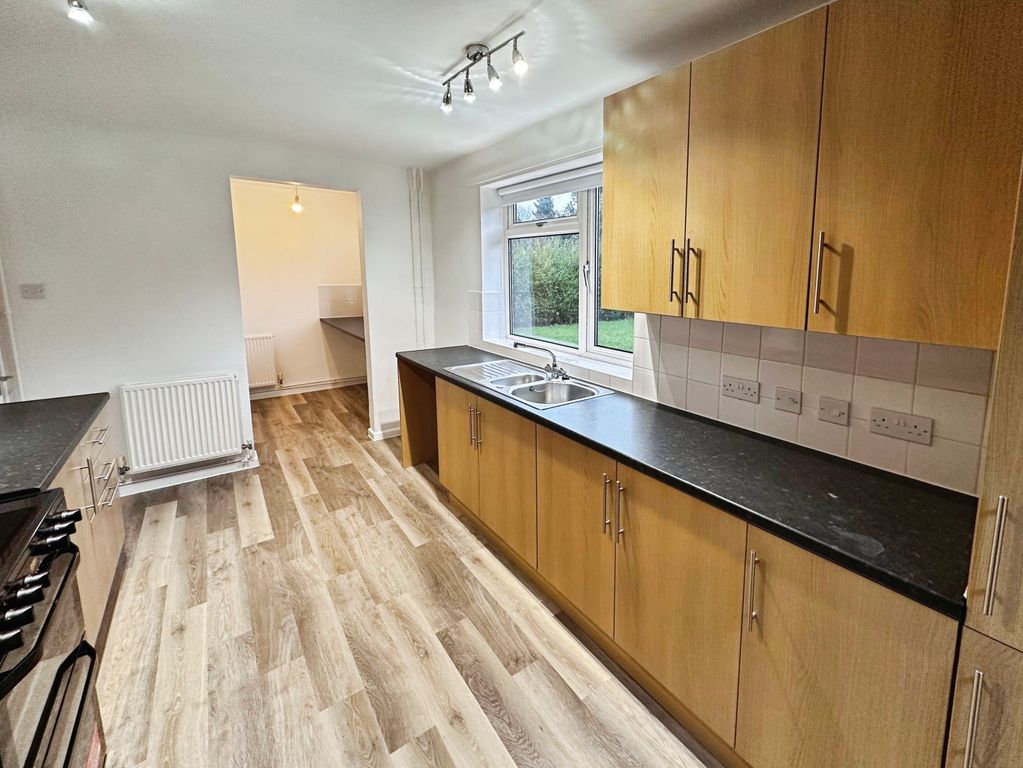 Property photo 3 of 30 Image