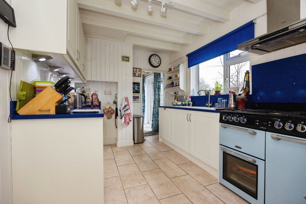 Property photo 2 of 15 Pbox-Img.Jpg