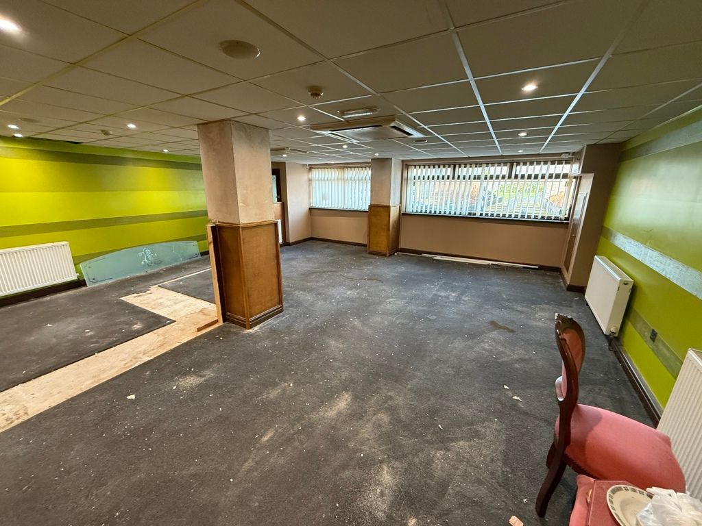 Property photo 3 of 14 Photo 3