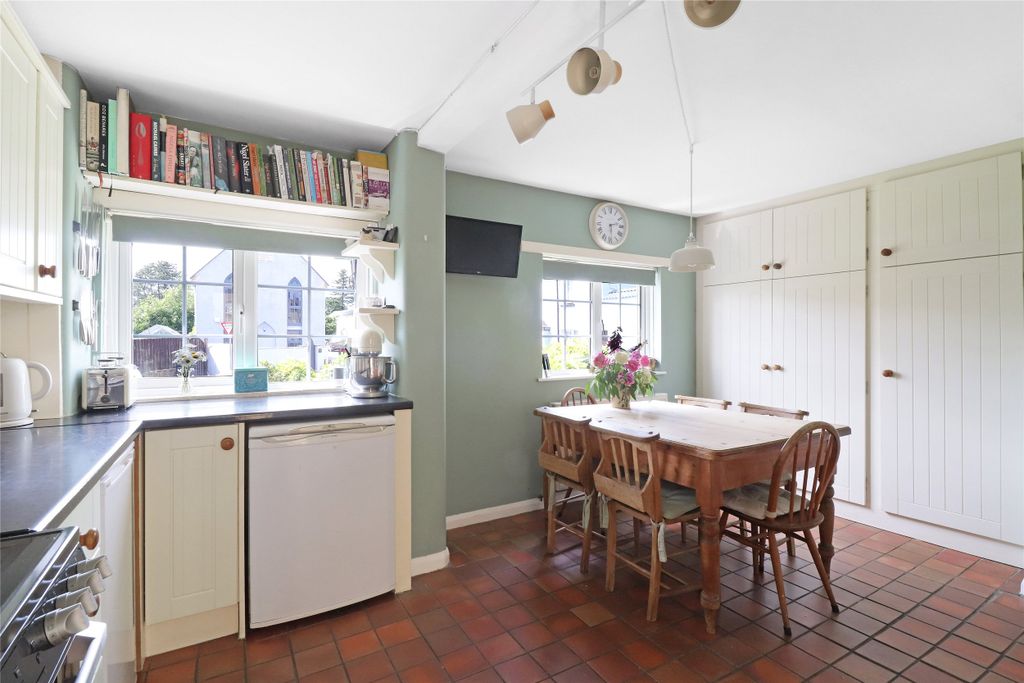 Property photo 3 of 15 3 - Picture No. 20