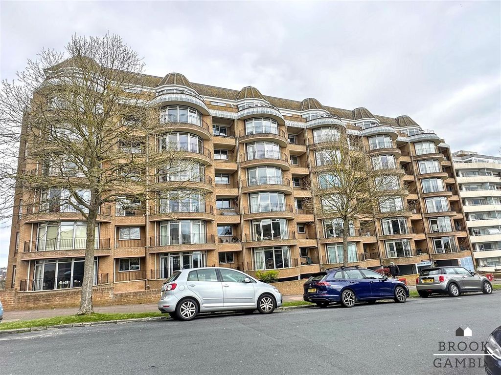 Property photo 1 of 25 01323 438506