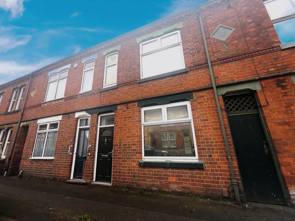 Property photo 1 of 11 Front