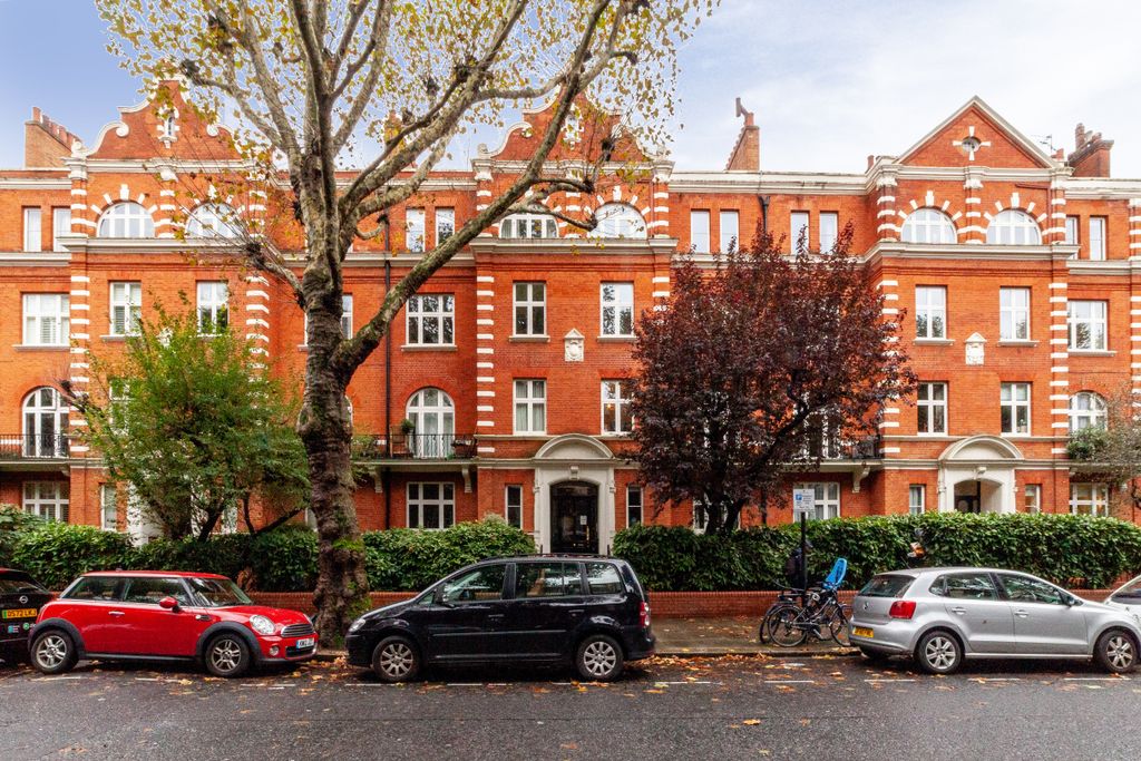 Property photo 2 of 10