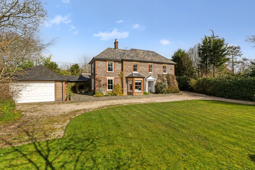 Property photo 1 of 22