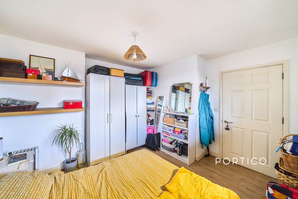 Property photo 3 of 9 Pbox-Img.Jpg