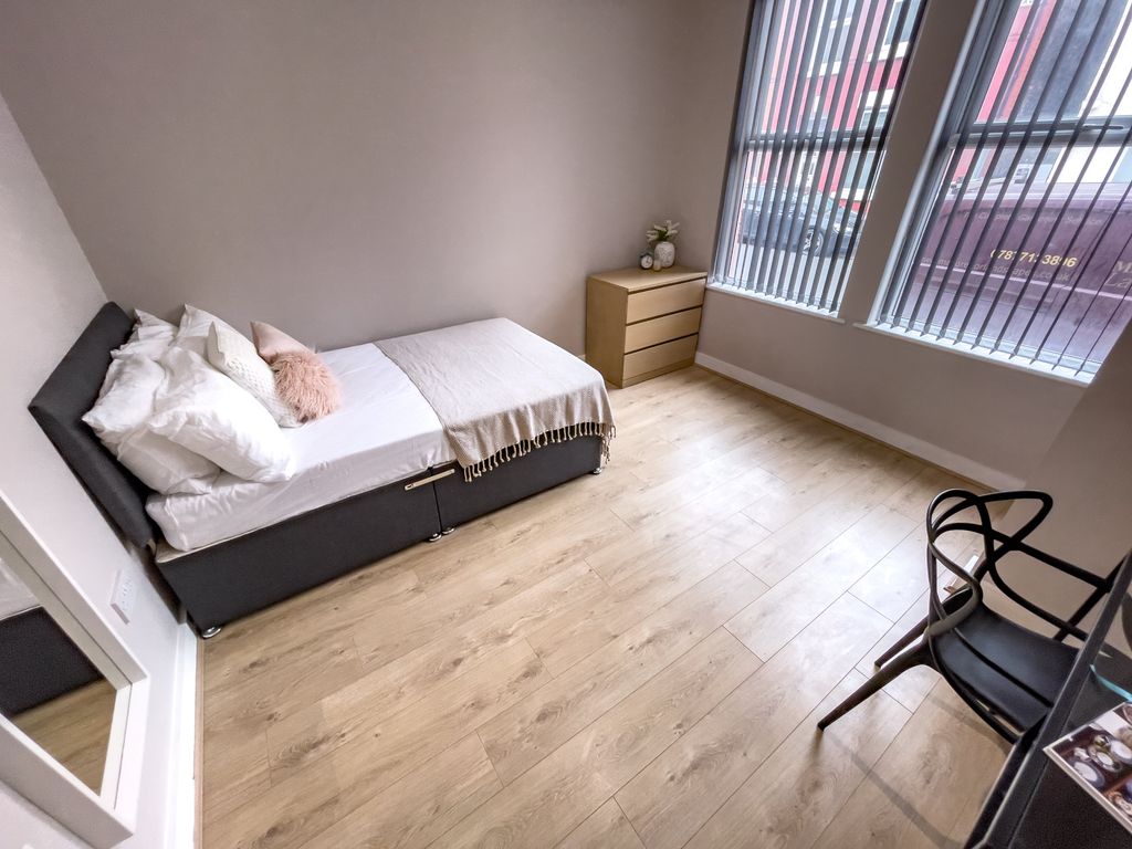 Property photo 2 of 12 Img_0464