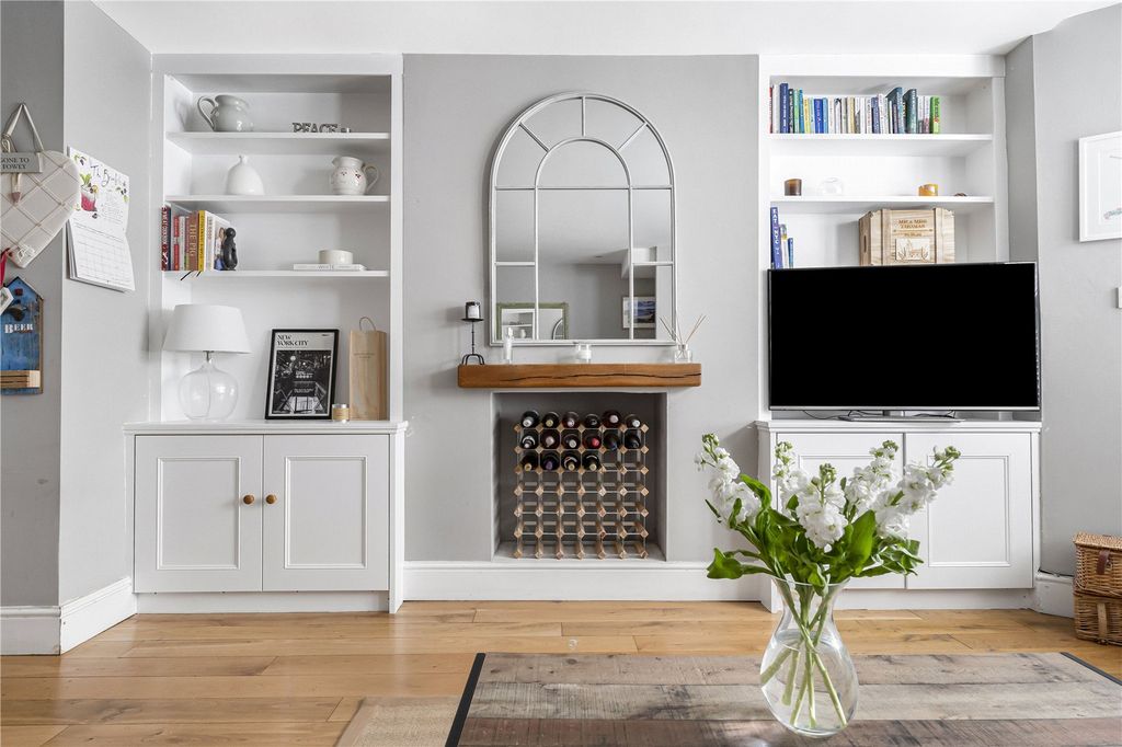 Property photo 2 of 12 Picture No. 06