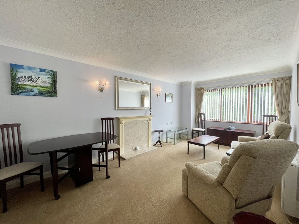Property photo 3 of 17 Picture No. 13