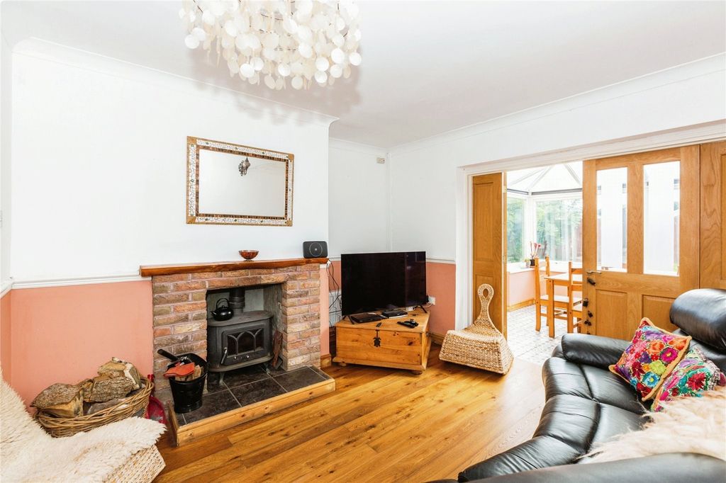 Property photo 3 of 16 Picture No. 04