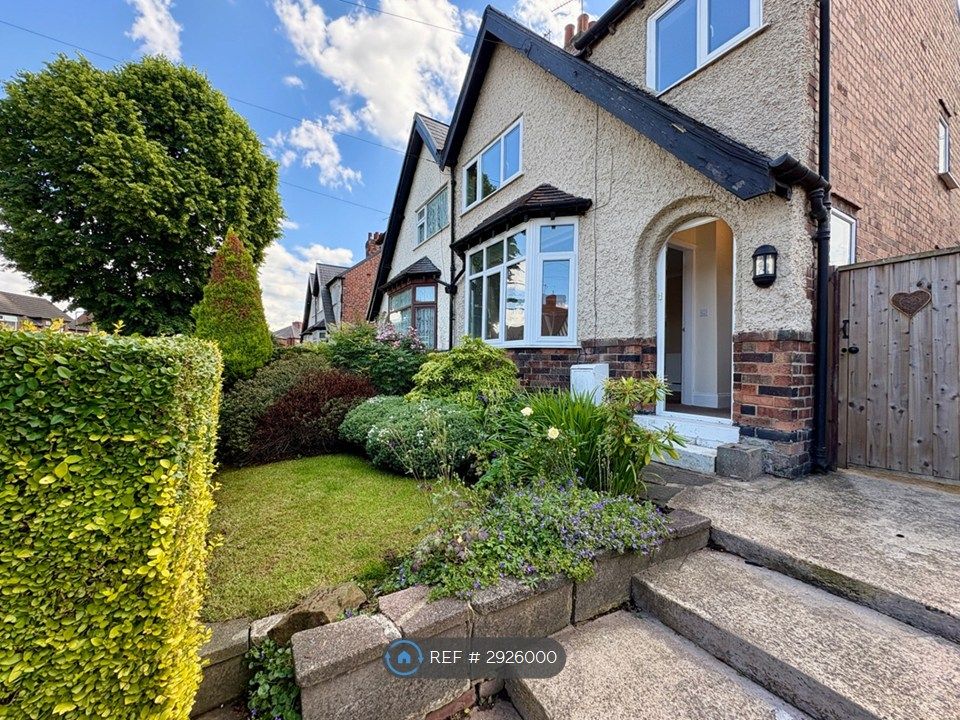Property photo 2 of 35