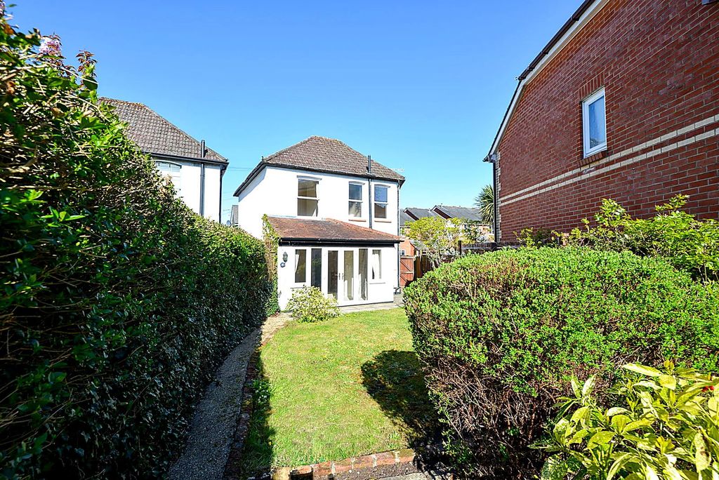 Property photo 3 of 13