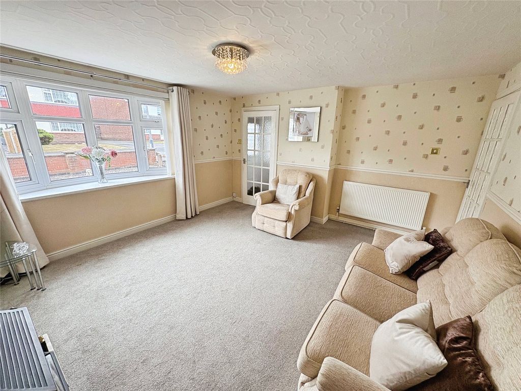 Property photo 2 of 22 Picture No. 02