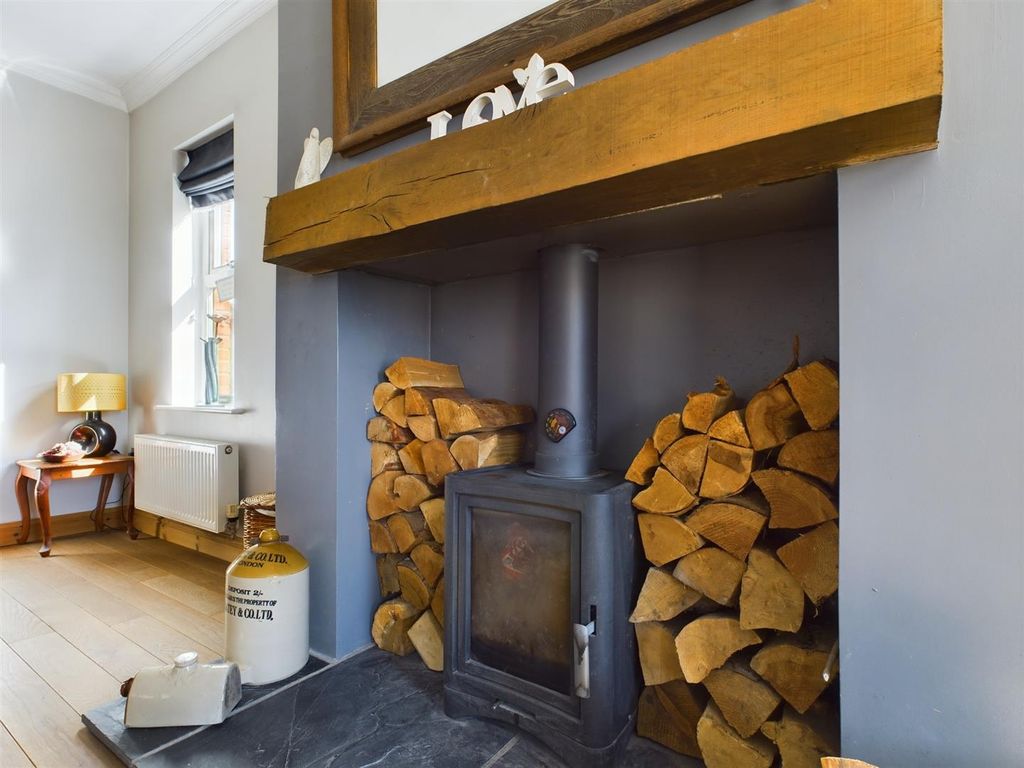 Property photo 3 of 20 Cam02295G0-Pr0054-Still005.Jpg