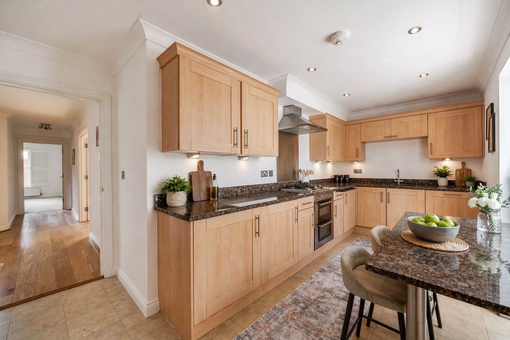 Property photo 3 of 9 Picture No. 27