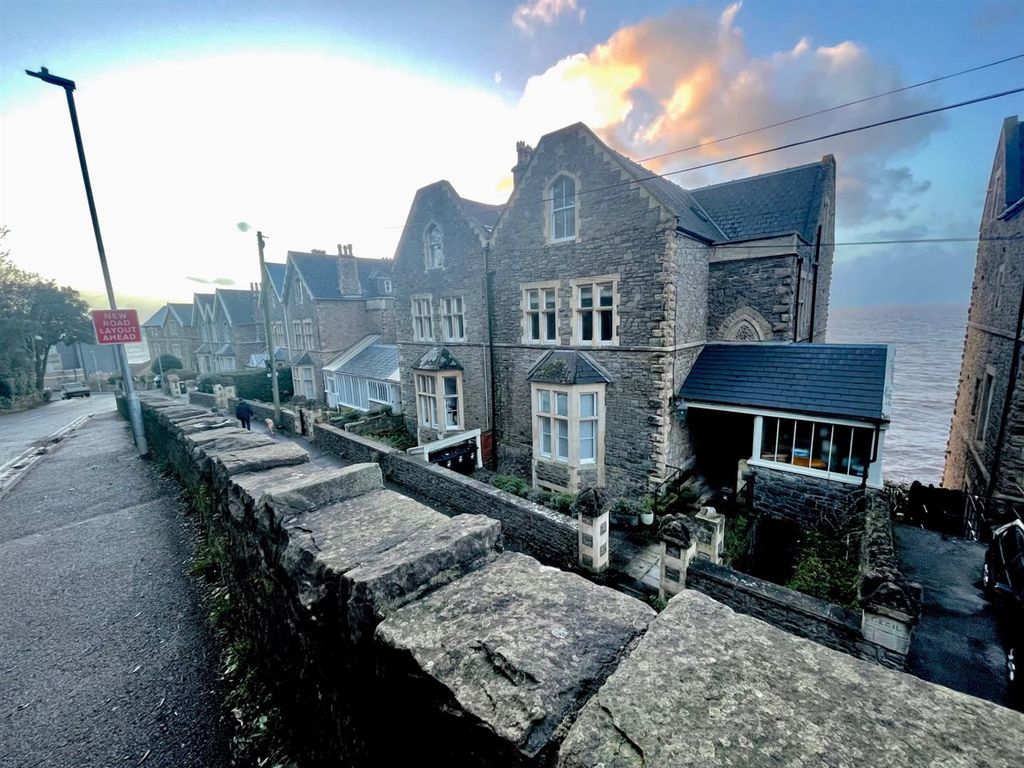 Property photo 1 of 17 Front.Jpg