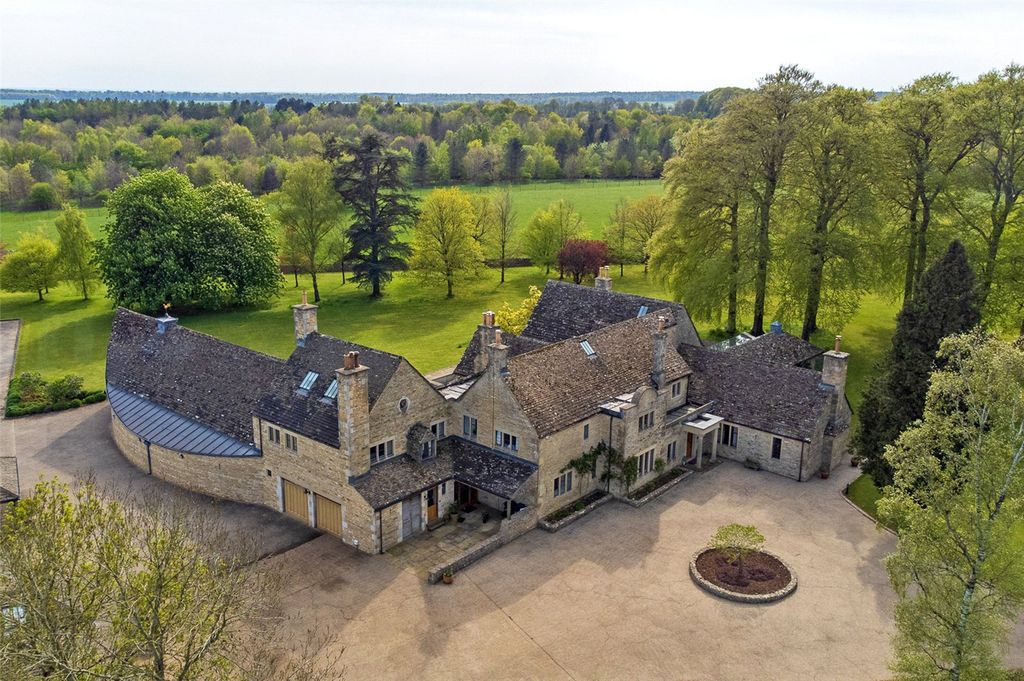 Property photo 1 of 32 Picture No. 72