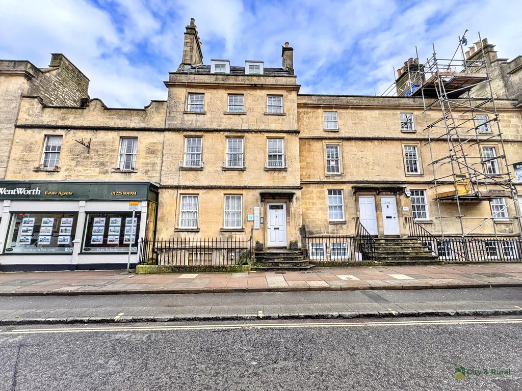 Apartment in Bath BA1 - View 3