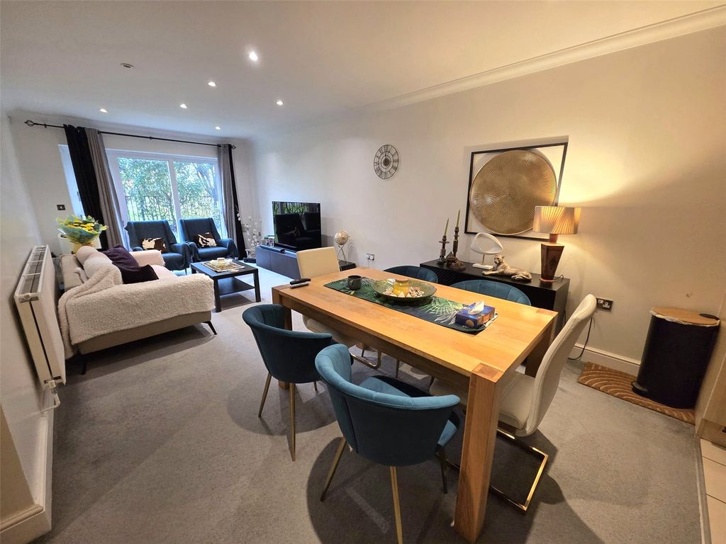 Property photo 2 of 17 Picture No. 3