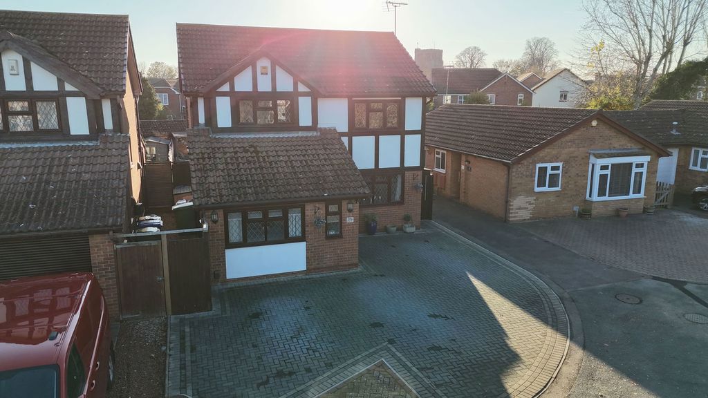 Property photo 1 of 20