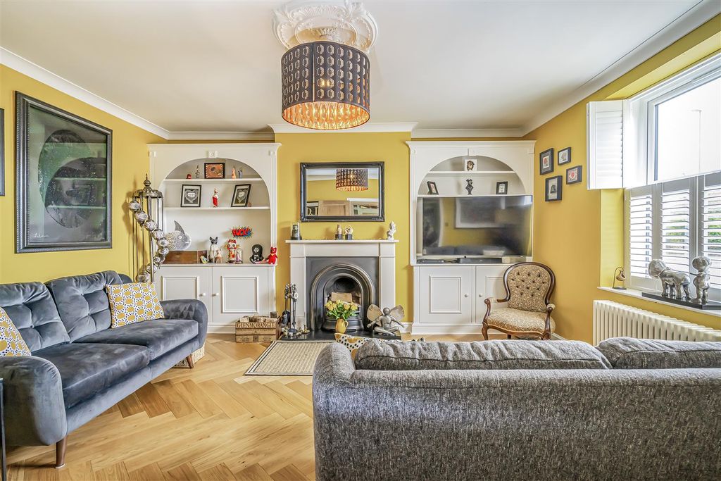 Property photo 3 of 29 Main Road, Emsworth-Porticomarketing-Nexa-7.Jpg