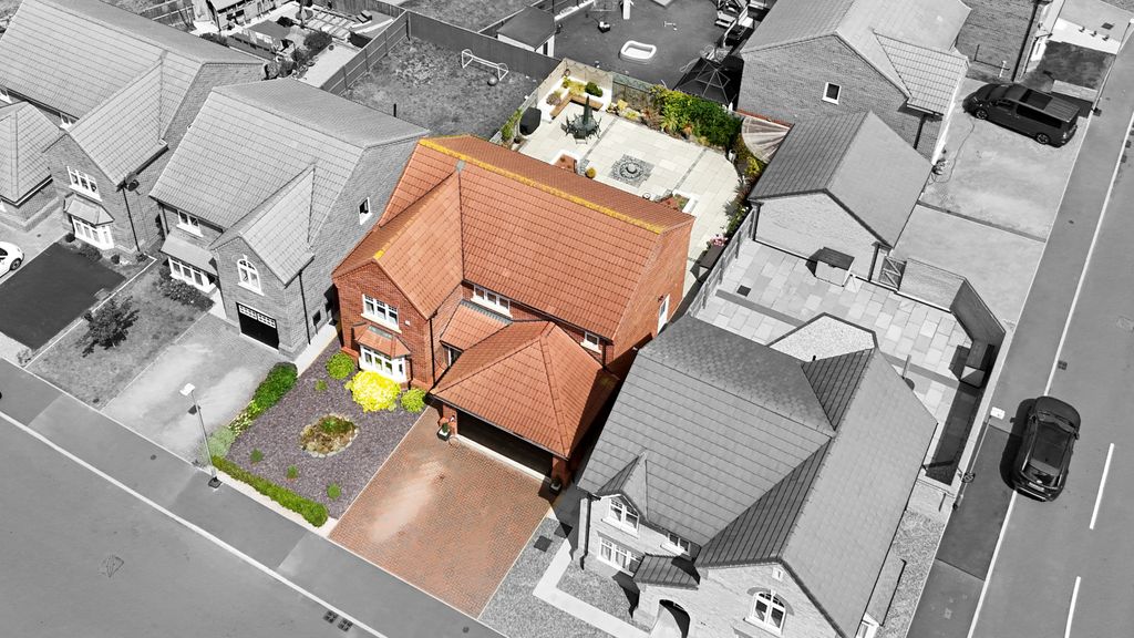 Property photo 1 of 49 Dji_20250716135312_0026_D1