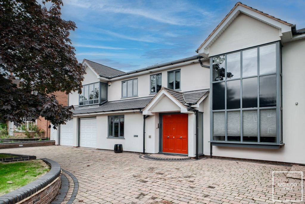 Property photo 1 of 33