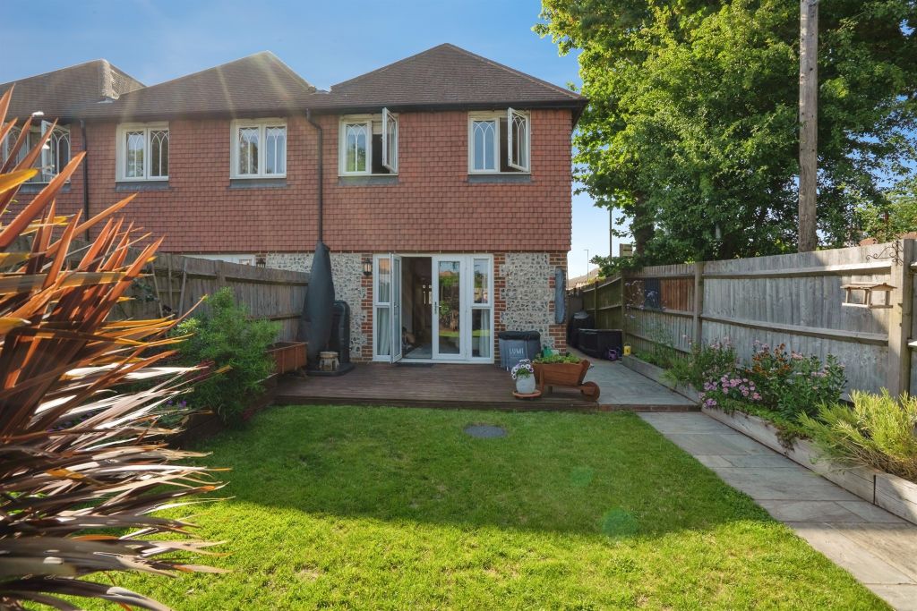 Property photo 2 of 14