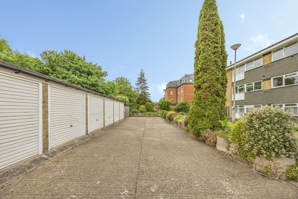Property photo 3 of 19 Pbox-Img.Jpg