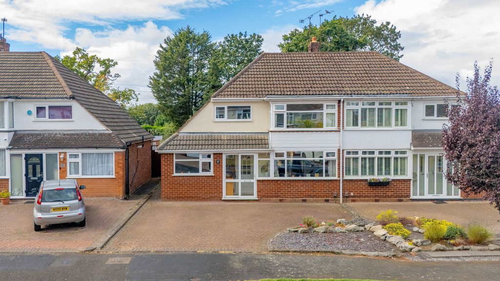 Property photo 1 of 34