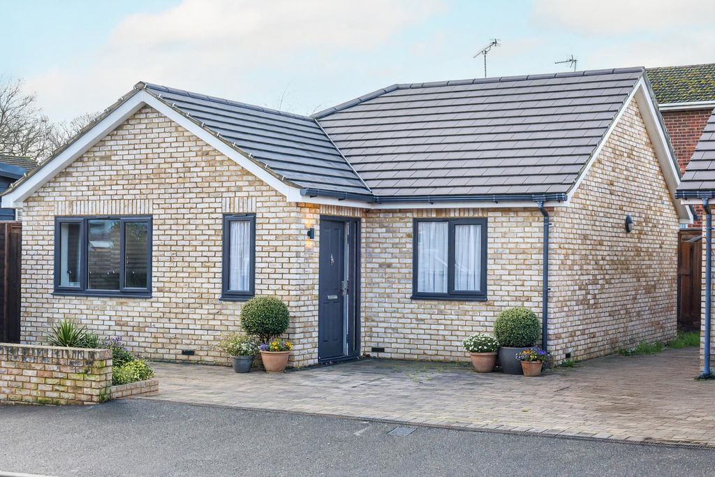 Property photo 1 of 16