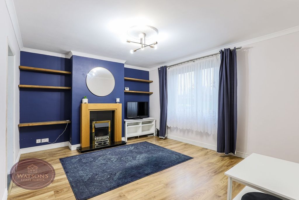 Property photo 2 of 21