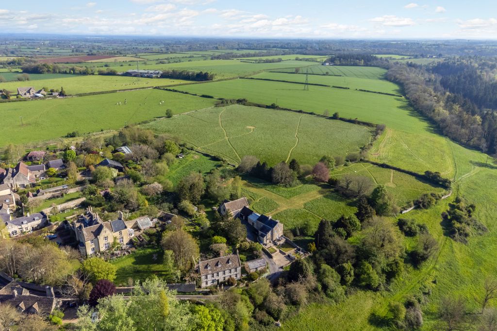 Property photo 2 of 30 Aerial