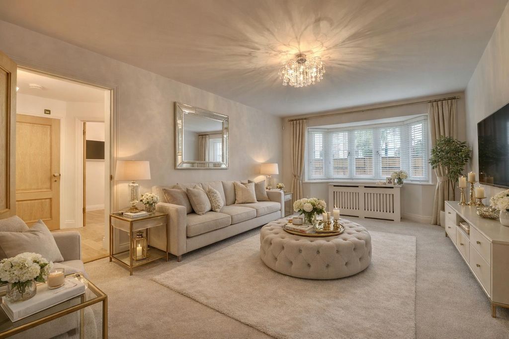 Property photo 2 of 24 Craneswater