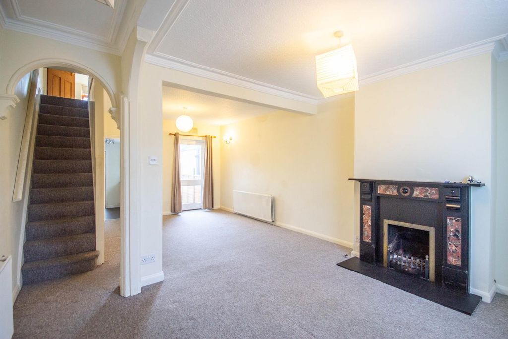 Property photo 2 of 15 Pic-3.Jpg