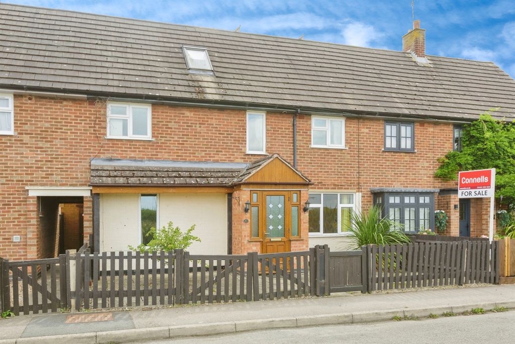 Property photo 1 of 17