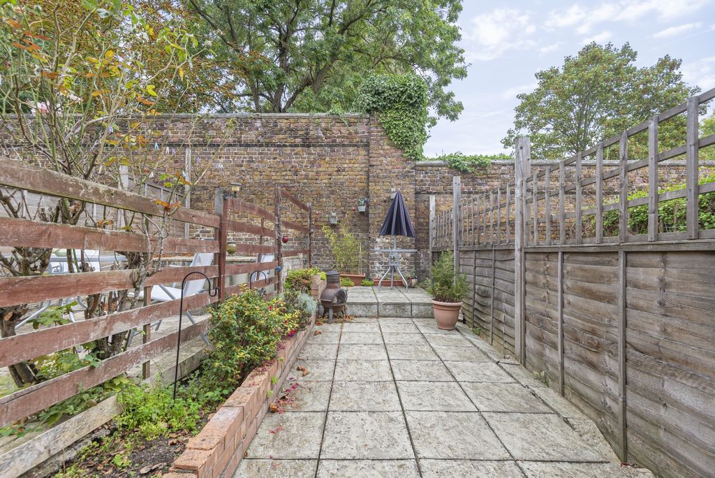 Property photo 3 of 7 531989 (6)