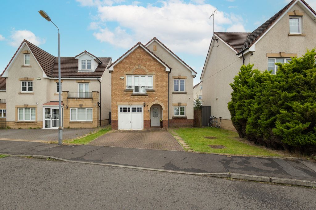 Property photo 1 of 24