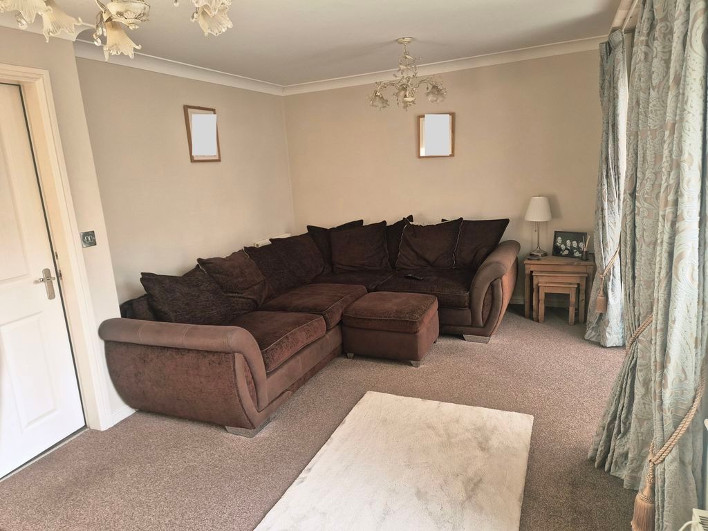 Property photo 3 of 16 Photo 17