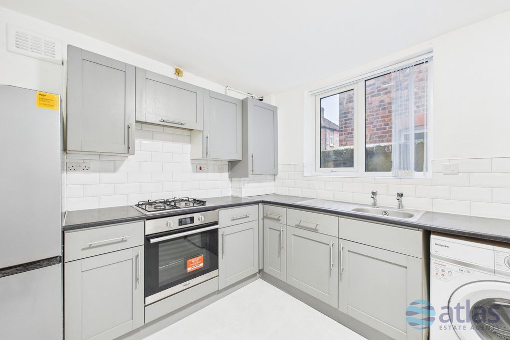 Property photo 1 of 15 Kitchen