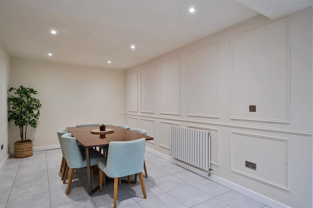 Additional image 17 of 6 bed detached house for saleOutwood Lane, Chipstead, Coulsdon CR5