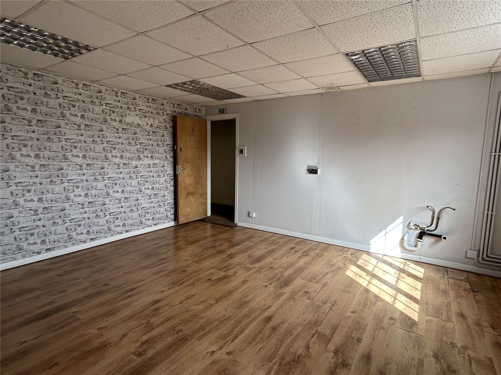 Property photo 2 of 2 Picture No. 02