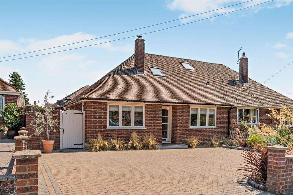 Property photo 1 of 22 Exterior